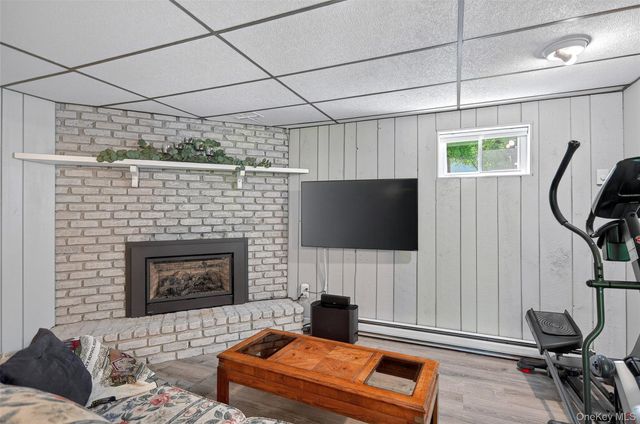 34 Dick Finn New Fairfield CT Road, Call Listing Agent, CT 06812