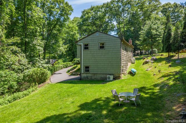 34 Dick Finn New Fairfield CT Road, Call Listing Agent, CT 06812