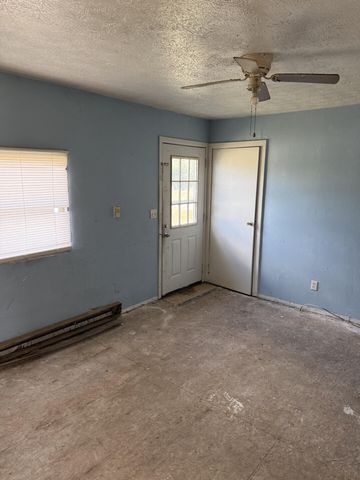 208 Strawberry Lane, Olive Hill, KY 41164