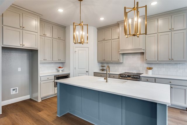 913 Triple Crown Court, Willow Park, TX 76087