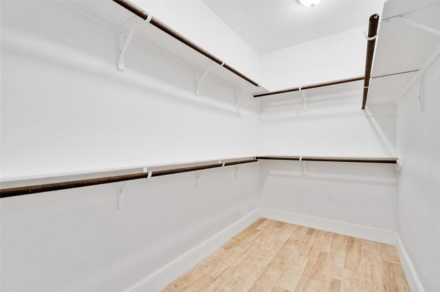 5754 Reed Road B, Houston, TX 77033