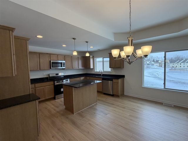 5389 Swan Drive, Burton, MI 48509