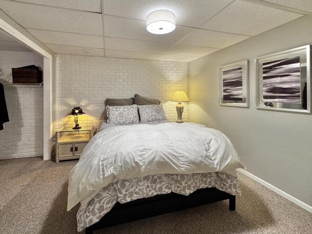 N34W23871 Grace AVENUE, Pewaukee, WI 53072