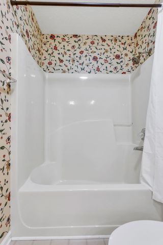 2915 Campbellsville Pike, Columbia, TN 38401