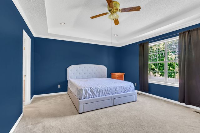 2915 Campbellsville Pike, Columbia, TN 38401