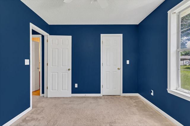 2915 Campbellsville Pike, Columbia, TN 38401
