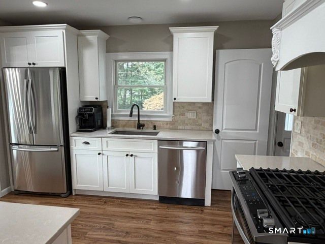 35 Greenwood Drive, Trumbull, CT 06611