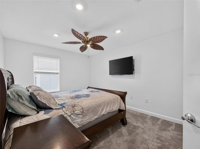 8813 BETH PAGE LANE, Davenport, FL 33896