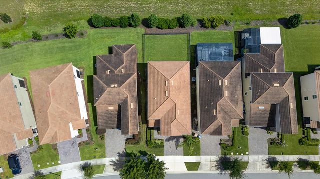 8813 BETH PAGE LANE, Davenport, FL 33896