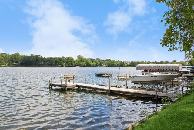 338 Mccarrons Boulevard S, Roseville, MN 55113