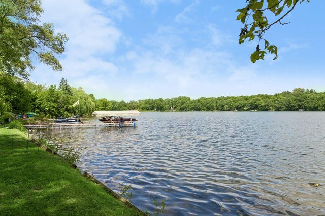 338 Mccarrons Boulevard S, Roseville, MN 55113
