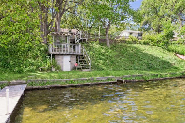 338 Mccarrons Boulevard S, Roseville, MN 55113