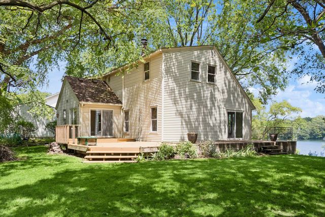 338 Mccarrons Boulevard S, Roseville, MN 55113