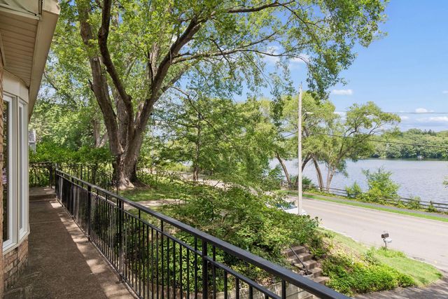 338 Mccarrons Boulevard S, Roseville, MN 55113