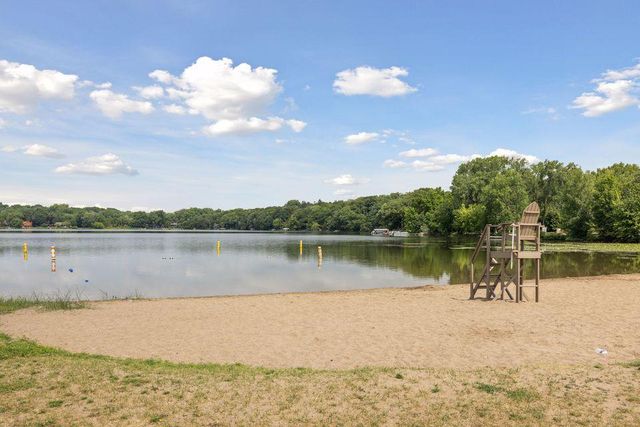 338 Mccarrons Boulevard S, Roseville, MN 55113