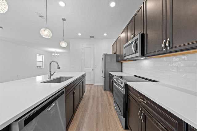 920 LIVESTOCK LOOP, St Cloud, FL 34771