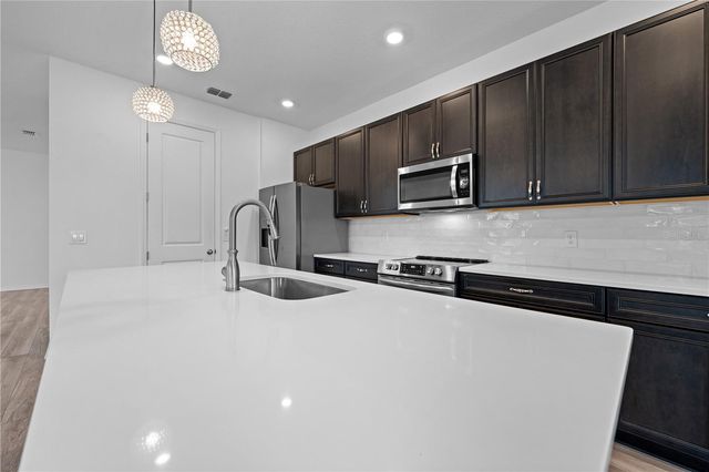 920 LIVESTOCK LOOP, St Cloud, FL 34771