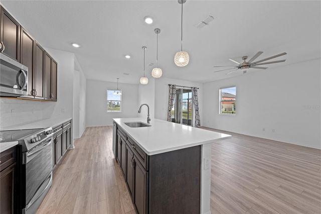 920 LIVESTOCK LOOP, St Cloud, FL 34771