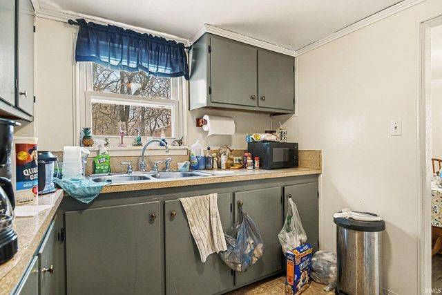 712 N Vine Street, Elkhart, IN 46514