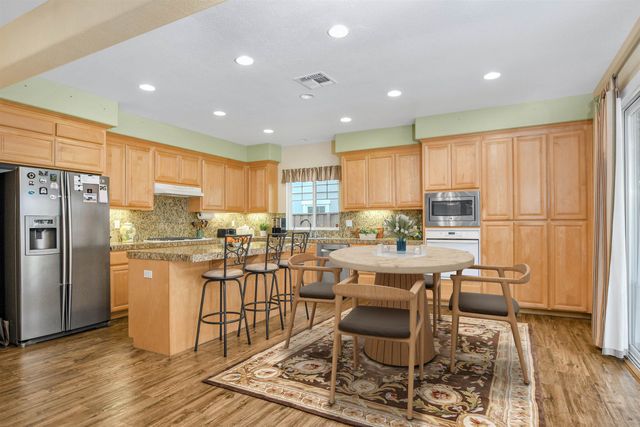 5650 Rosscommon Way, Antioch, CA 94531