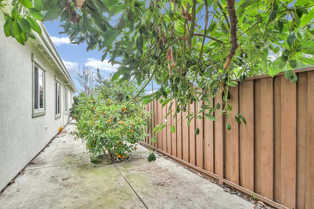 5650 Rosscommon Way, Antioch, CA 94531