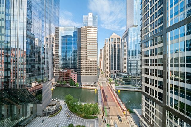 165 N Canal Street 1324, Chicago, IL 60606
