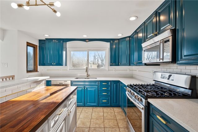 1430 James Street, Monroeville, PA 15146