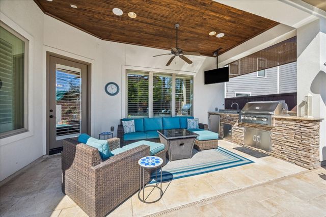 1525 Wakefield Drive, Houston, TX 77018