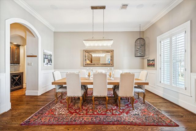 1525 Wakefield Drive, Houston, TX 77018