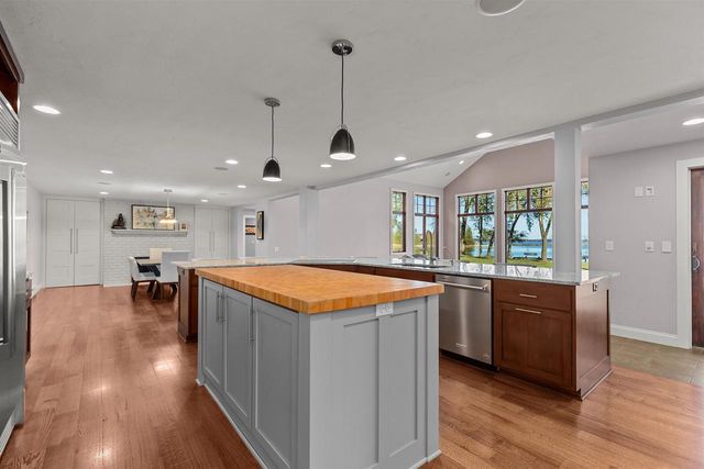 104 LIMEKILN DRIVE, Neenah, WI 54952