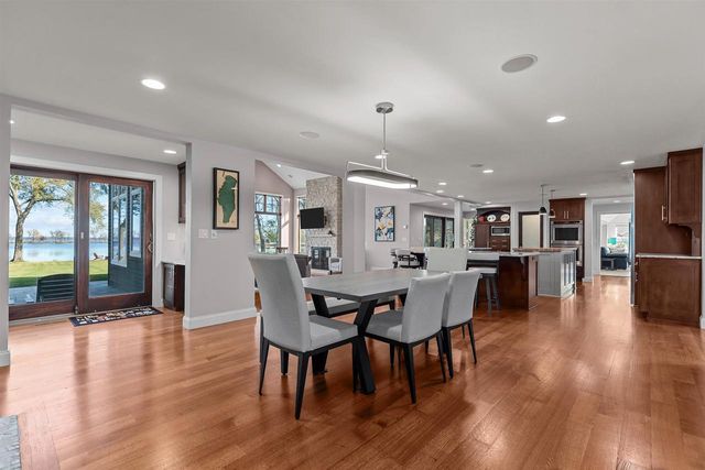 104 LIMEKILN DRIVE, Neenah, WI 54952