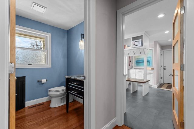 104 LIMEKILN DRIVE, Neenah, WI 54952