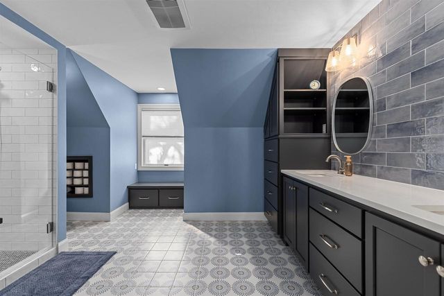 104 LIMEKILN DRIVE, Neenah, WI 54952