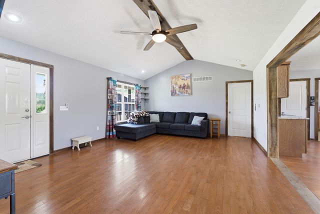 1782 Harris Creek Road, Stanford, KY 40484