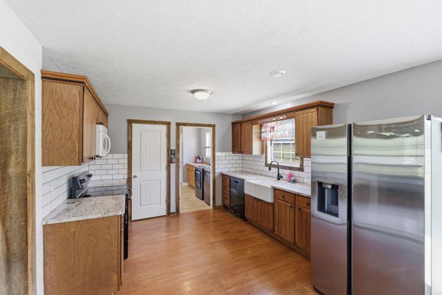 1782 Harris Creek Road, Stanford, KY 40484