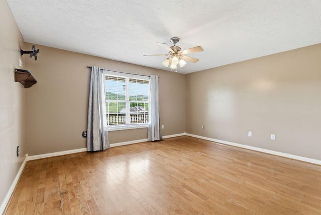 1782 Harris Creek Road, Stanford, KY 40484
