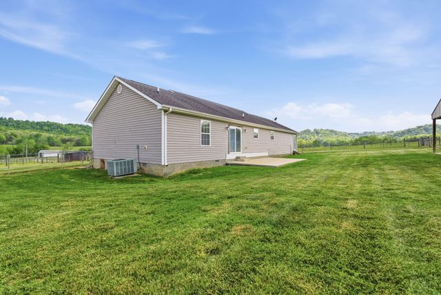 1782 Harris Creek Road, Stanford, KY 40484