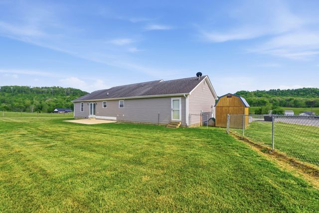 1782 Harris Creek Road, Stanford, KY 40484