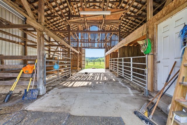1782 Harris Creek Road, Stanford, KY 40484