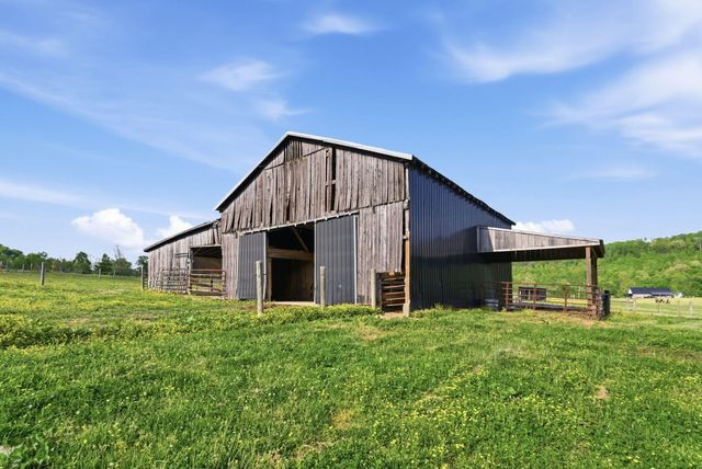 1782 Harris Creek Road, Stanford, KY 40484
