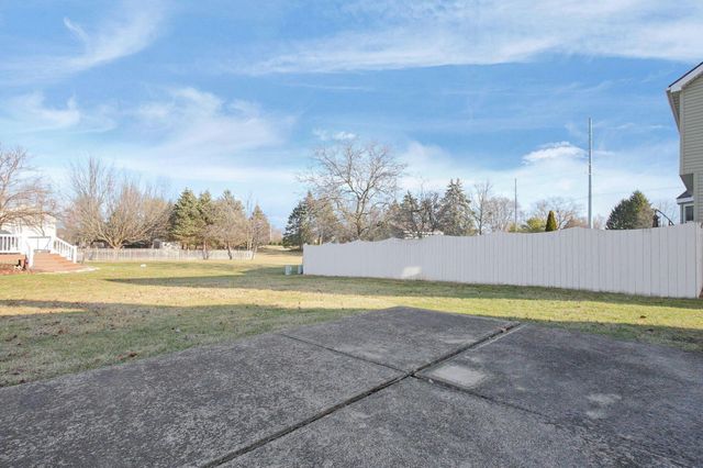 5288 Hyde Park Drive, Hilliard, OH 43026