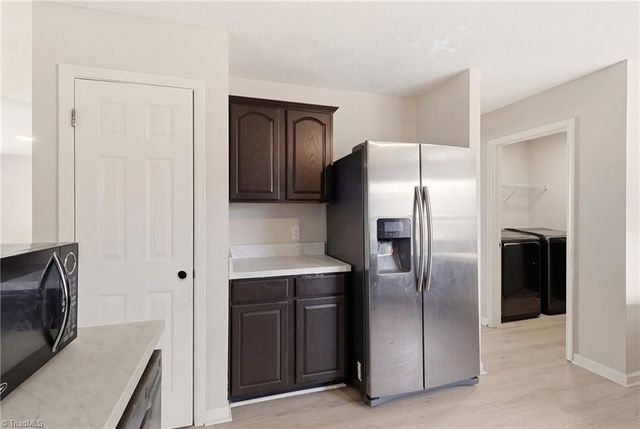 4324 Creekdale Drive, Greensboro, NC 27406