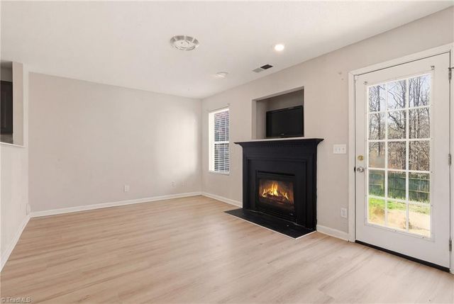 4324 Creekdale Drive, Greensboro, NC 27406