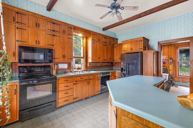 1203 DODGE STREET, Kewaunee, WI 54216