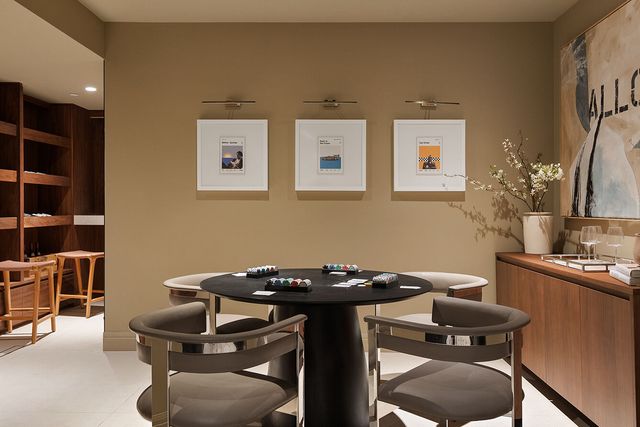 34 W 12TH Street, New York City, NY 10011