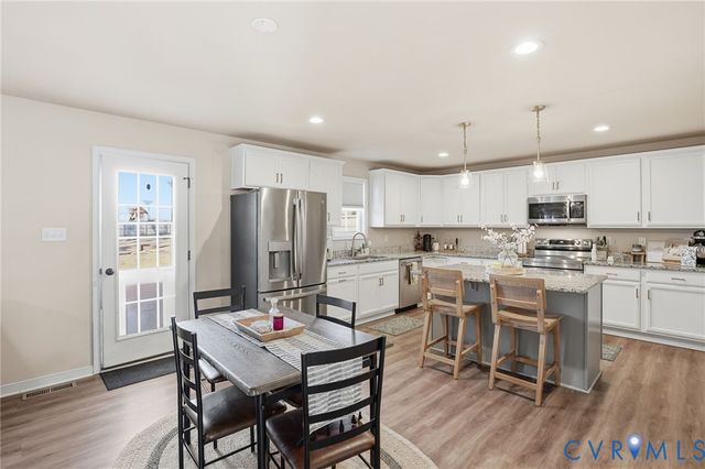 8494 Scouts Rd, New Kent, VA 23141