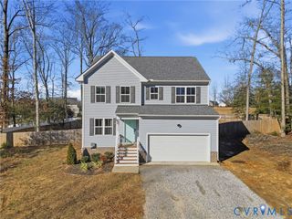 8494 Scouts Rd, New Kent, VA 23141