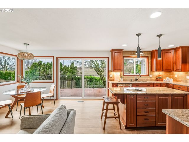 5235 Se 32ND Ave, Portland, OR 97202