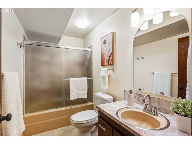 5235 Se 32ND Ave, Portland, OR 97202