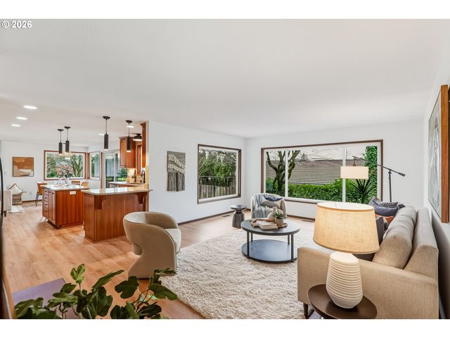 5235 Se 32ND Ave, Portland, OR 97202